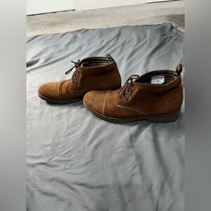 Women’s Clark’s Ultimate Comfort Collection Boots. Size 8M.